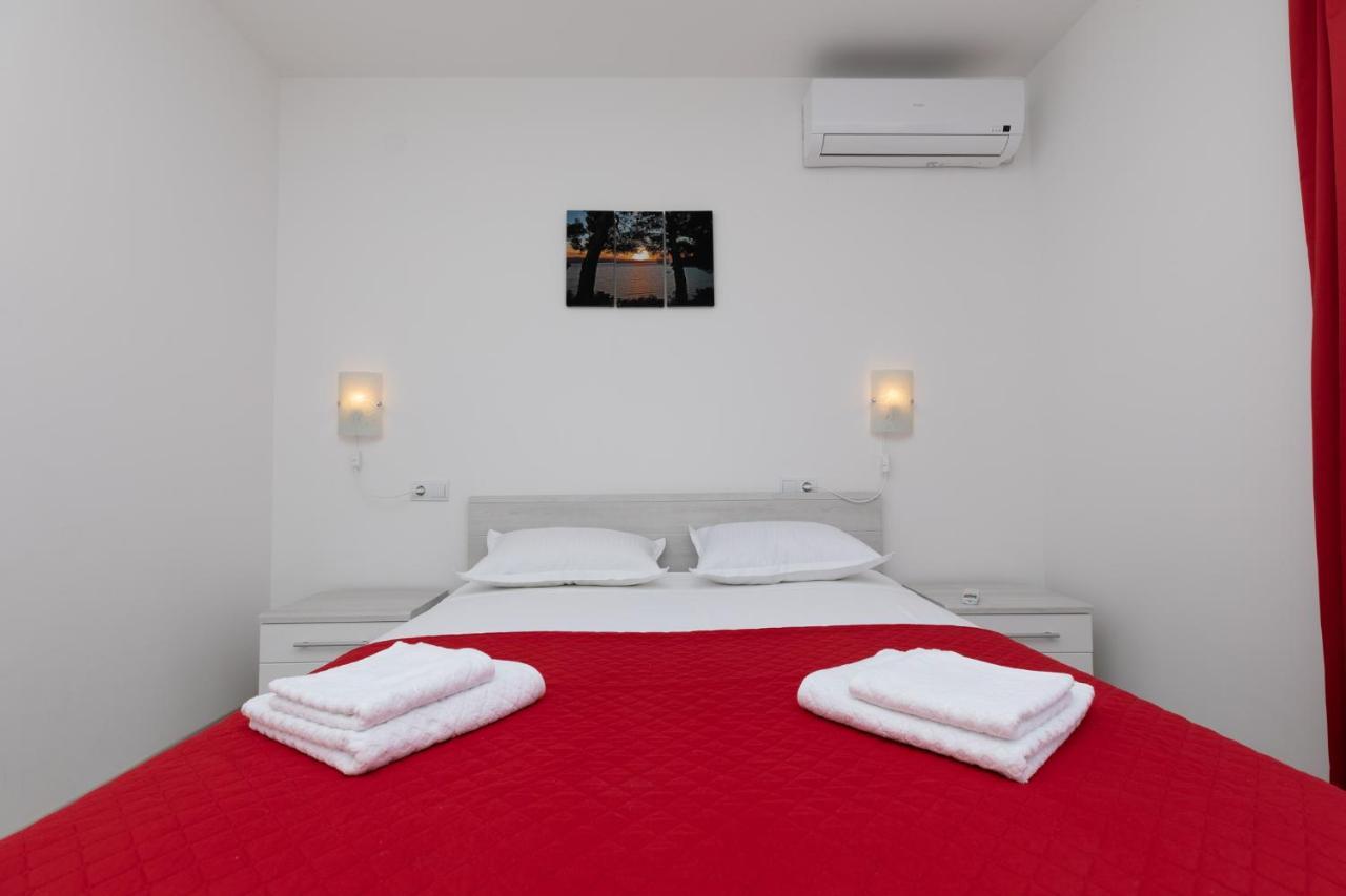 Apartments Bosiljka Mimice Ngoại thất bức ảnh