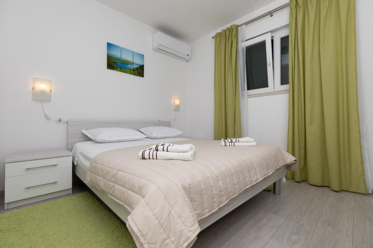 Apartments Bosiljka Mimice Ngoại thất bức ảnh