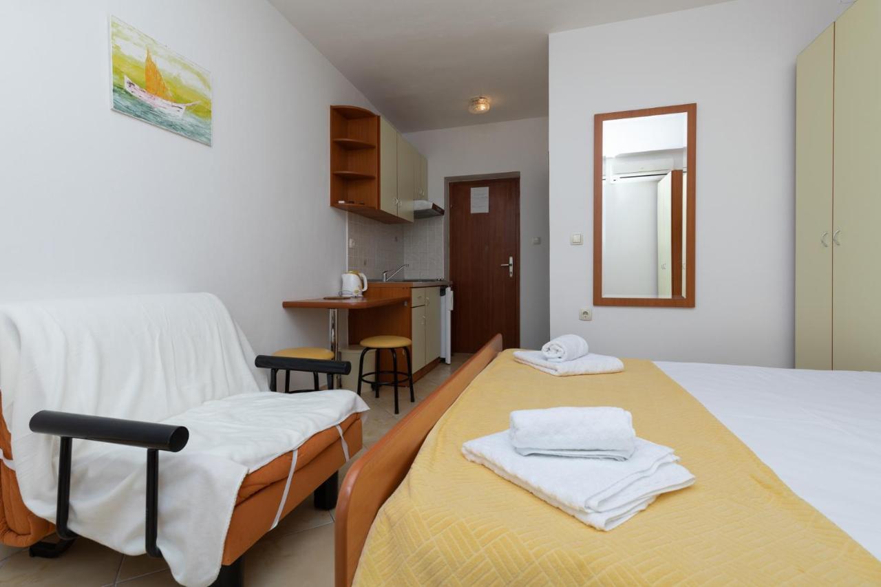 Apartments Bosiljka Mimice Ngoại thất bức ảnh